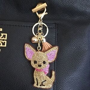 CHIHUAHUA ADORABLE KEYCHAIN CHARM RHINESTONES GOLD TONE HARDWARE